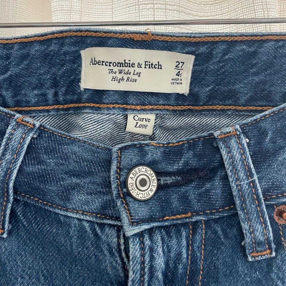 Abercrombie The Wide Leg High Rise Curve Love